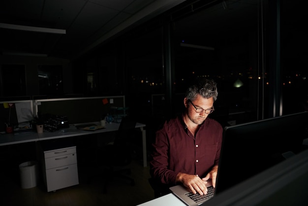 Теневые этапы разработки сайта: о чём молчат студии, когда вы заказываете проект